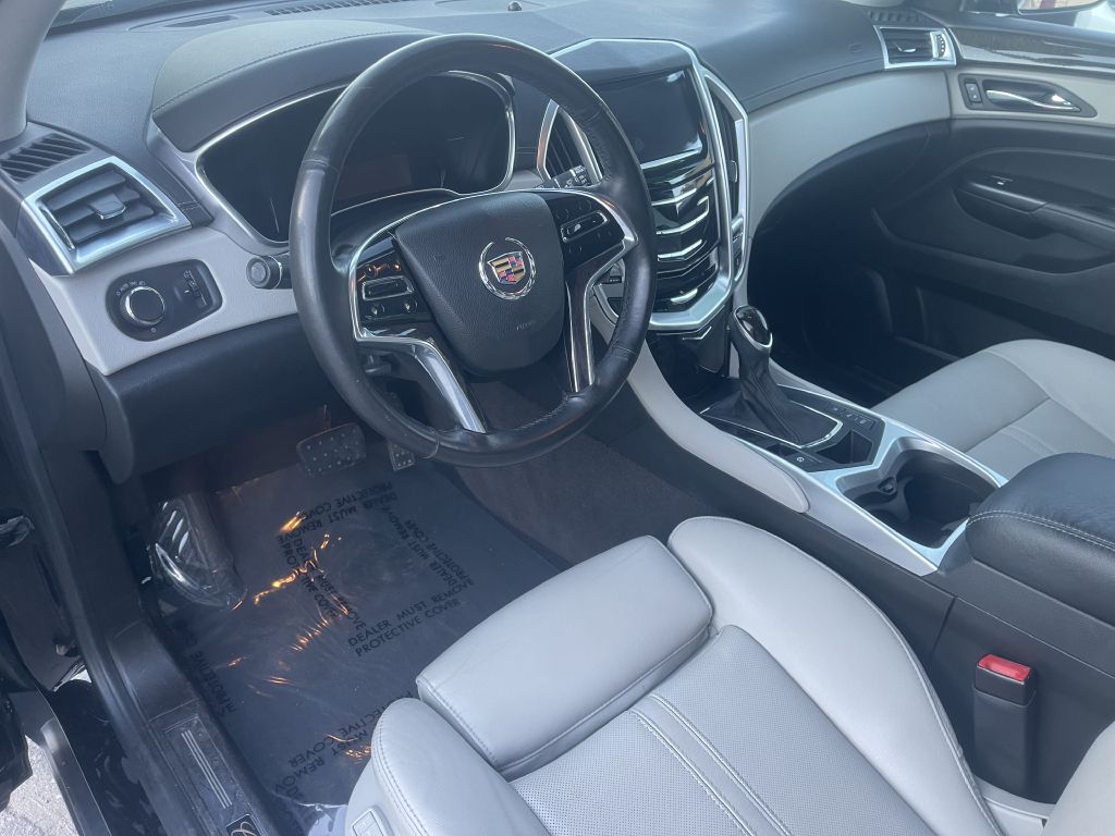 Photo 10 of this CADILLAC SRX4