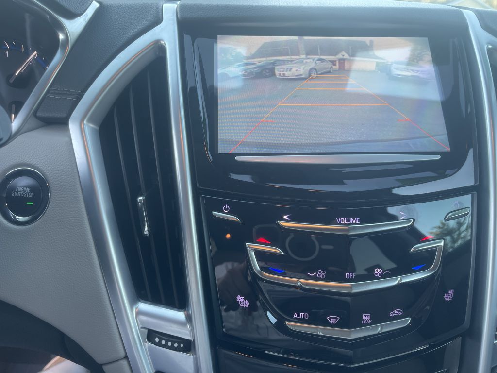 Photo 18 of this CADILLAC SRX4
