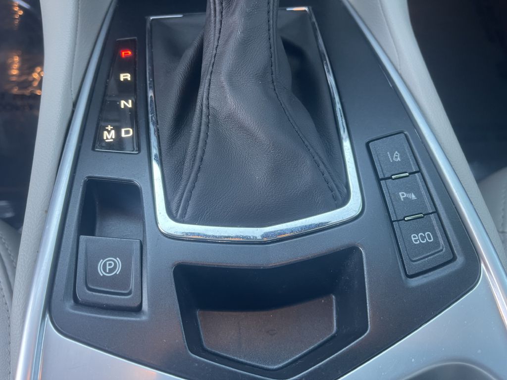 Photo 22 of this CADILLAC SRX4