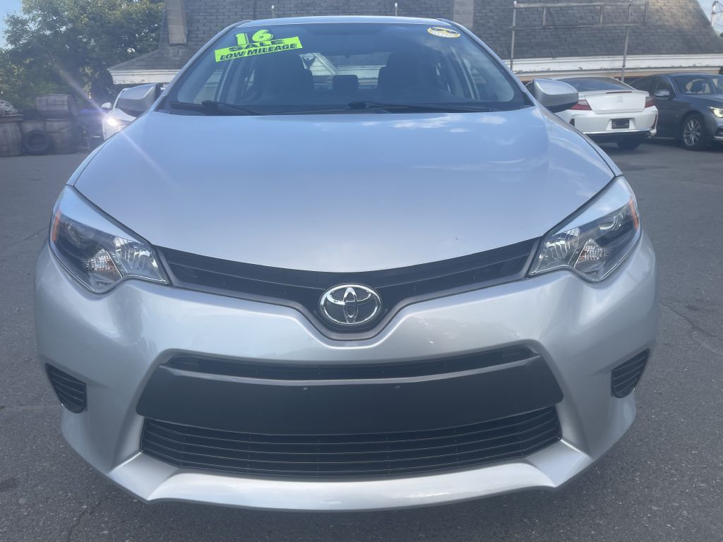 Photo 2 of this TOYOTA COROLLA