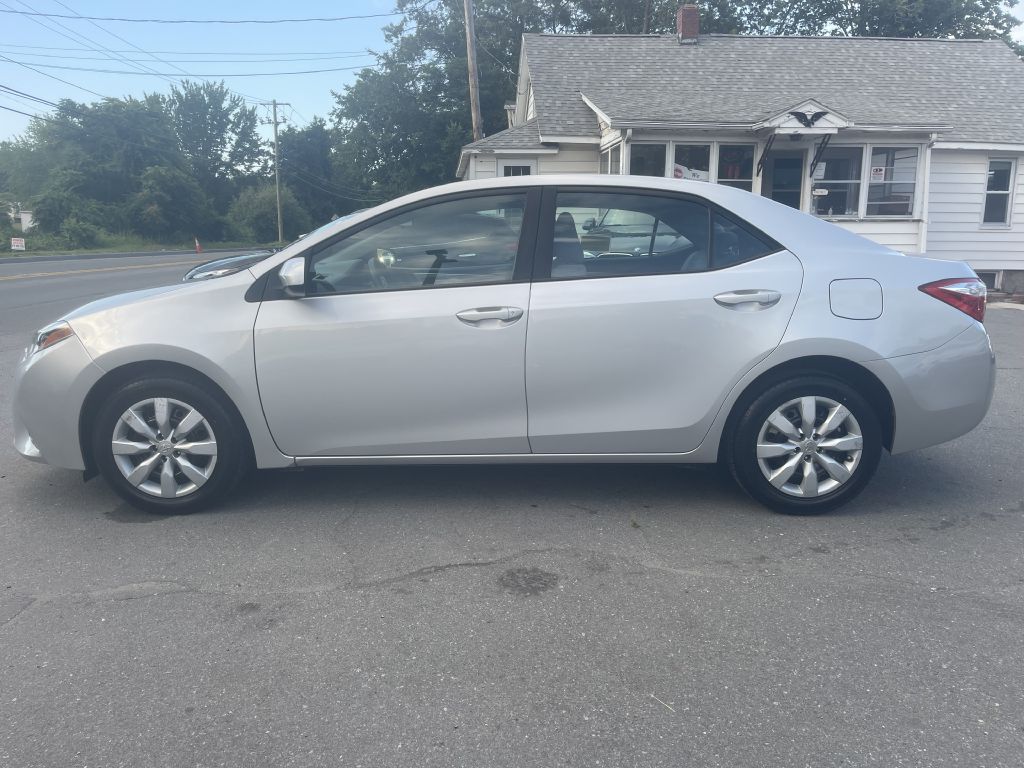 Photo 4 of this TOYOTA COROLLA