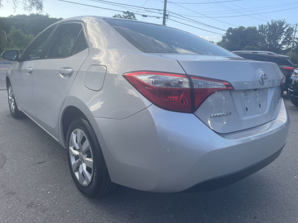 Photo 5 of this TOYOTA COROLLA