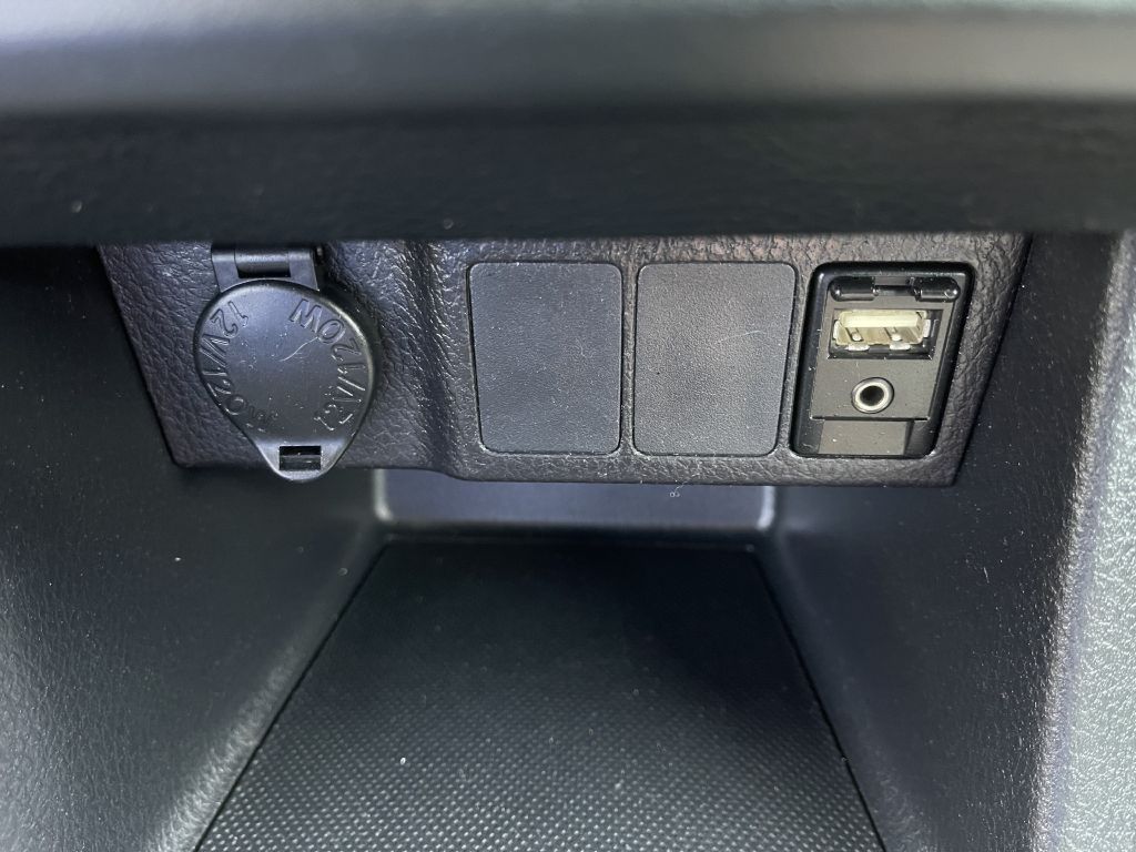 Photo 18 of this TOYOTA COROLLA