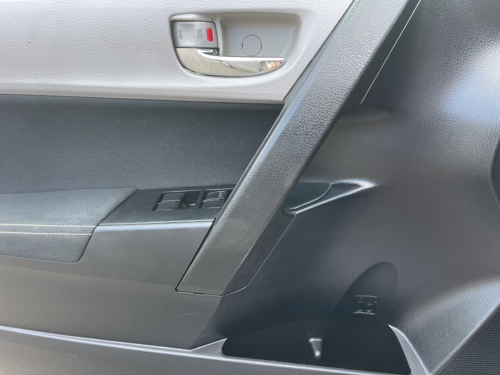 Photo 20 of this TOYOTA COROLLA