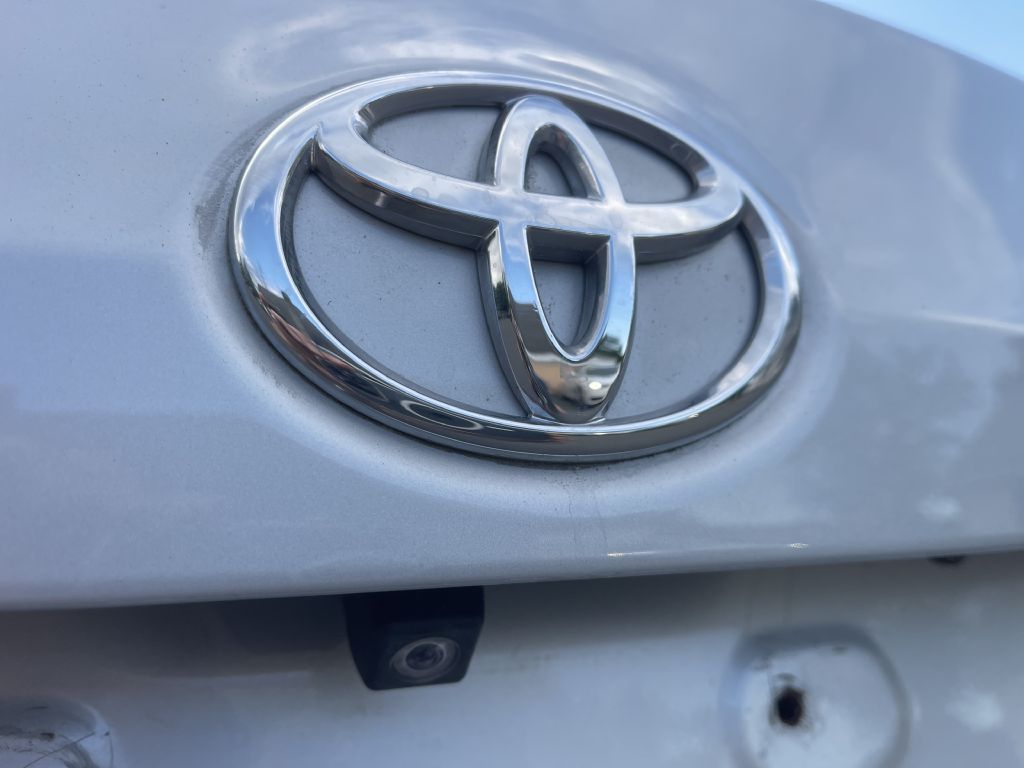 Photo 22 of this TOYOTA COROLLA