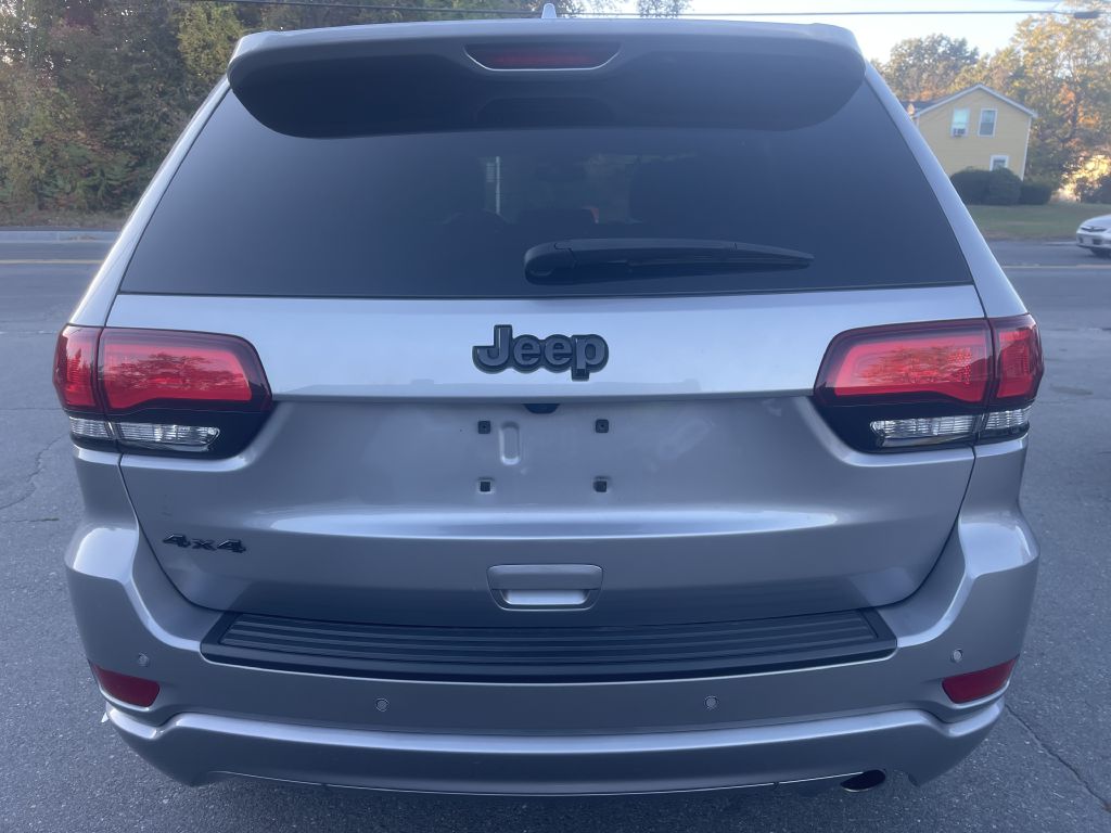 Photo 6 of this JEEP GRAND CHEROKEE