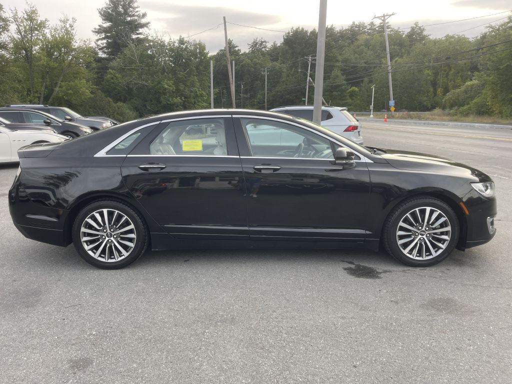 Photo 8 of this LINCOLN MKZ