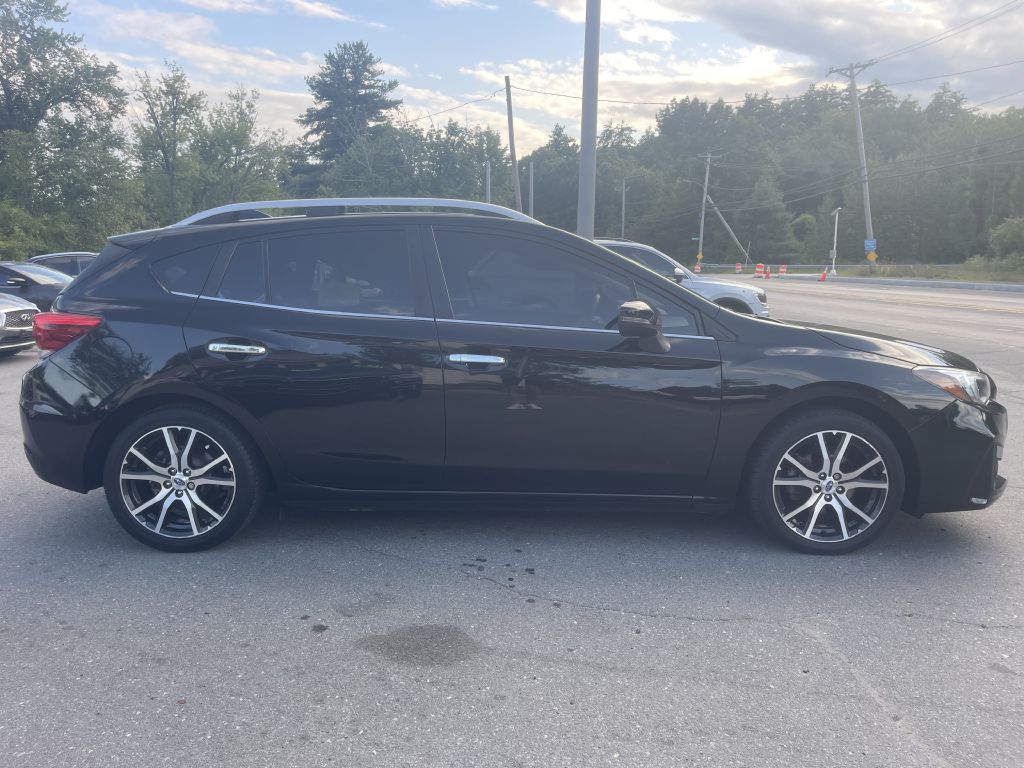 Photo 8 of this SUBARU IMPREZA