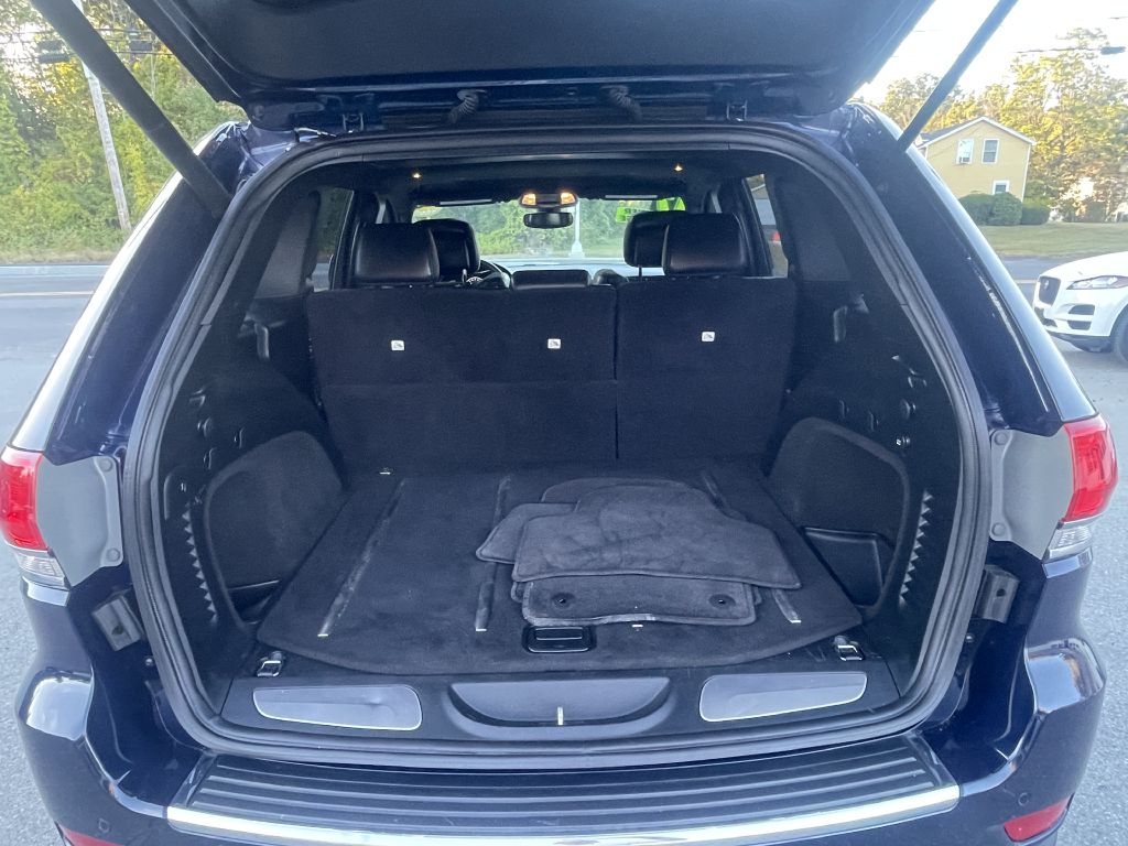 Photo 36 of this JEEP GRAND CHEROKEE