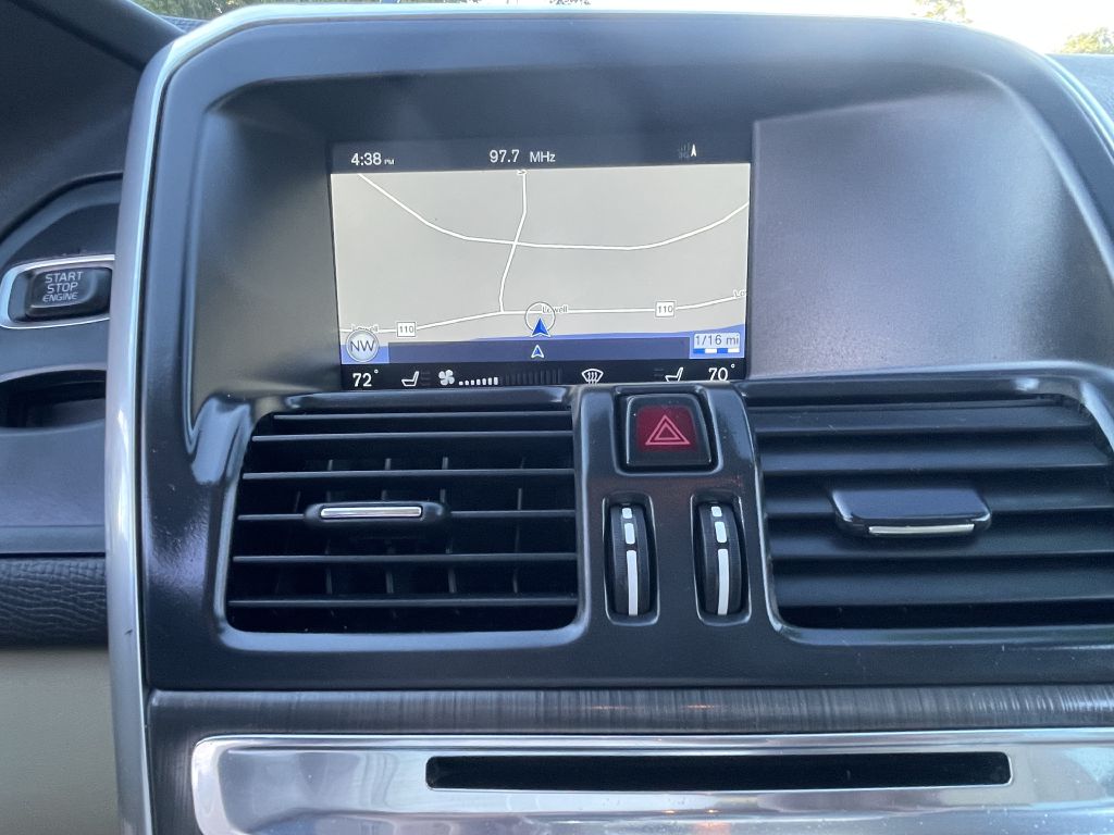 Photo 12 of this VOLVO XC60