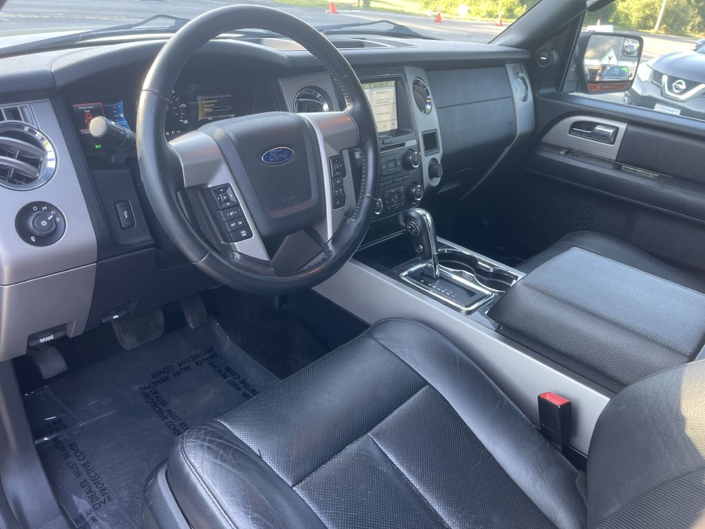 Photo 10 of this FORD EXPEDITION
