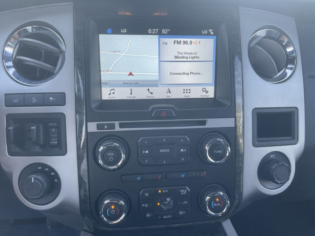 Photo 16 of this FORD EXPEDITION