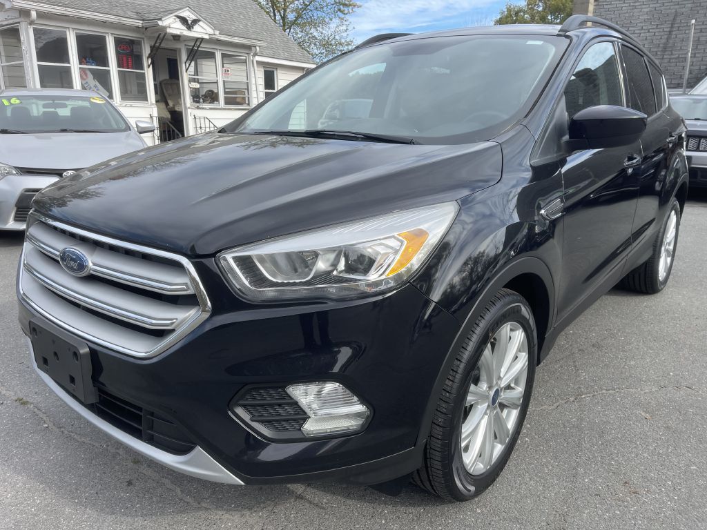 Photo 3 of this FORD ESCAPE
