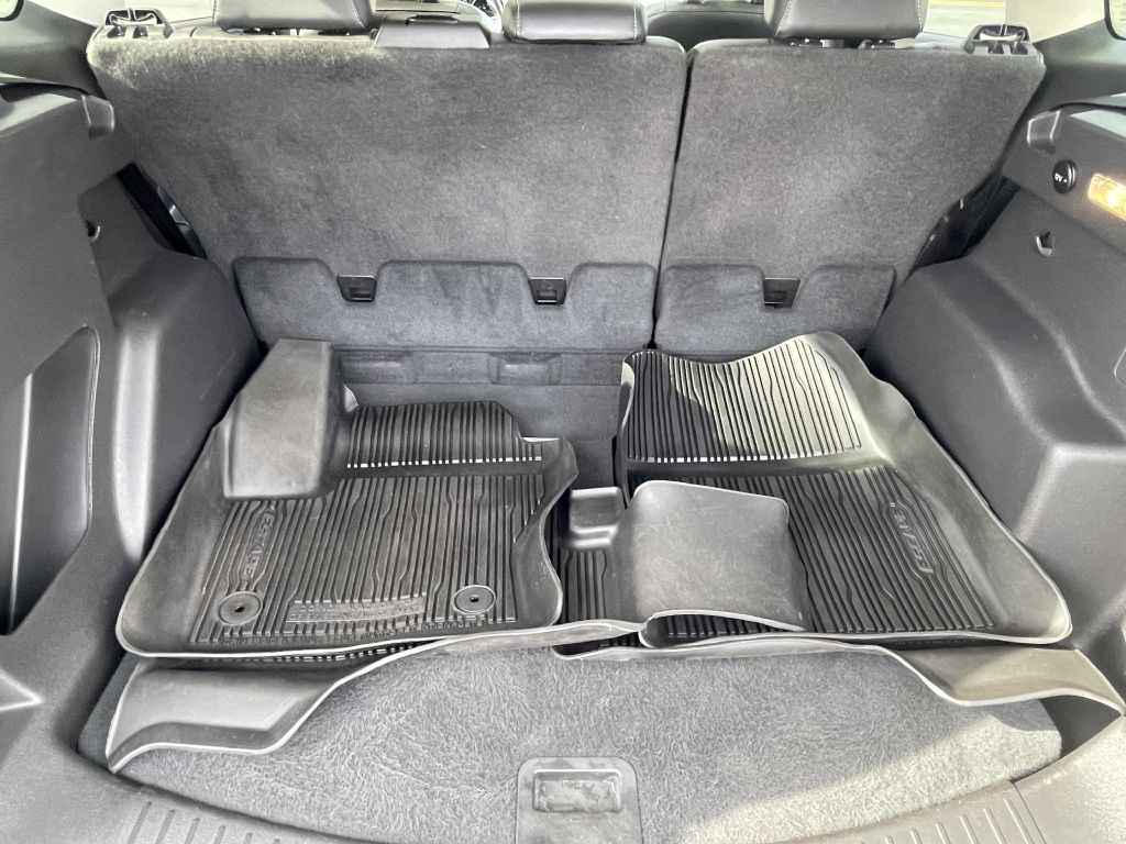 Photo 31 of this FORD ESCAPE