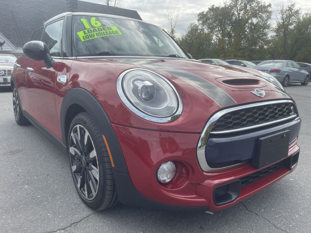 2016 MINI COOPER