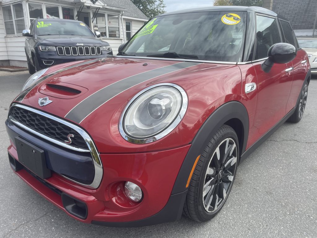 Photo 3 of this MINI COOPER