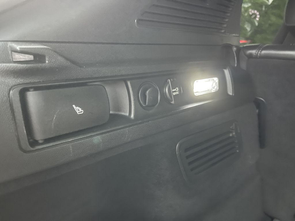 Photo 26 of this ALFA ROMEO STELVIO