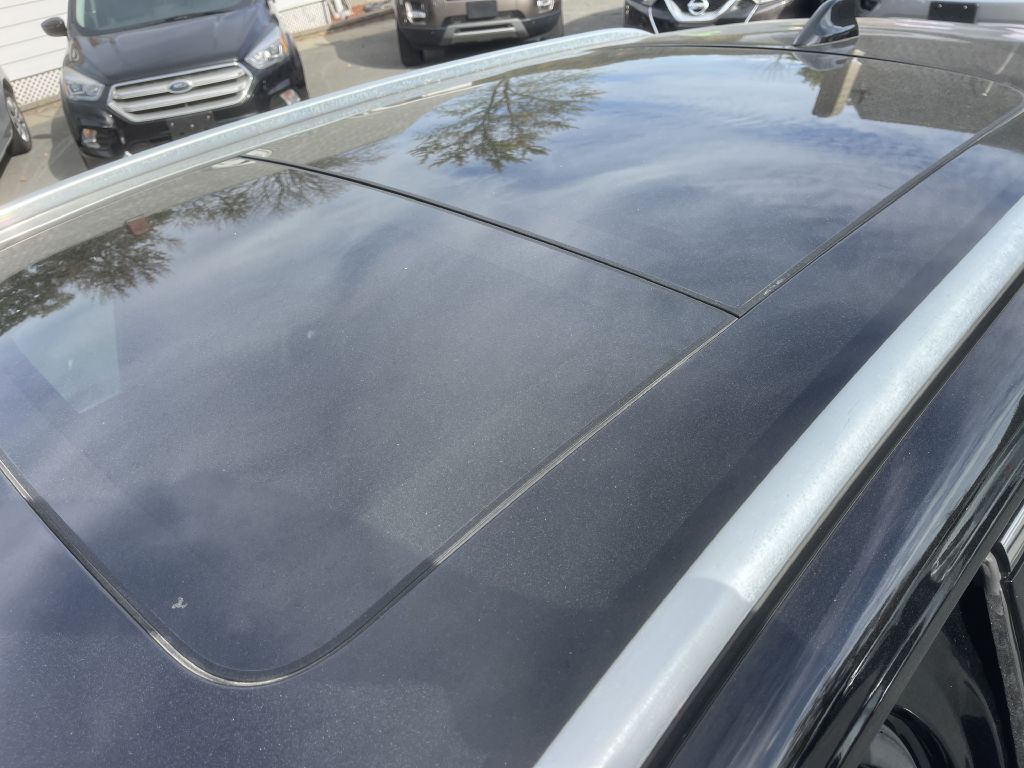 Photo 28 of this LINCOLN MKC