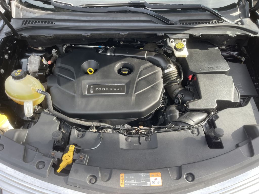 Photo 34 of this LINCOLN MKC