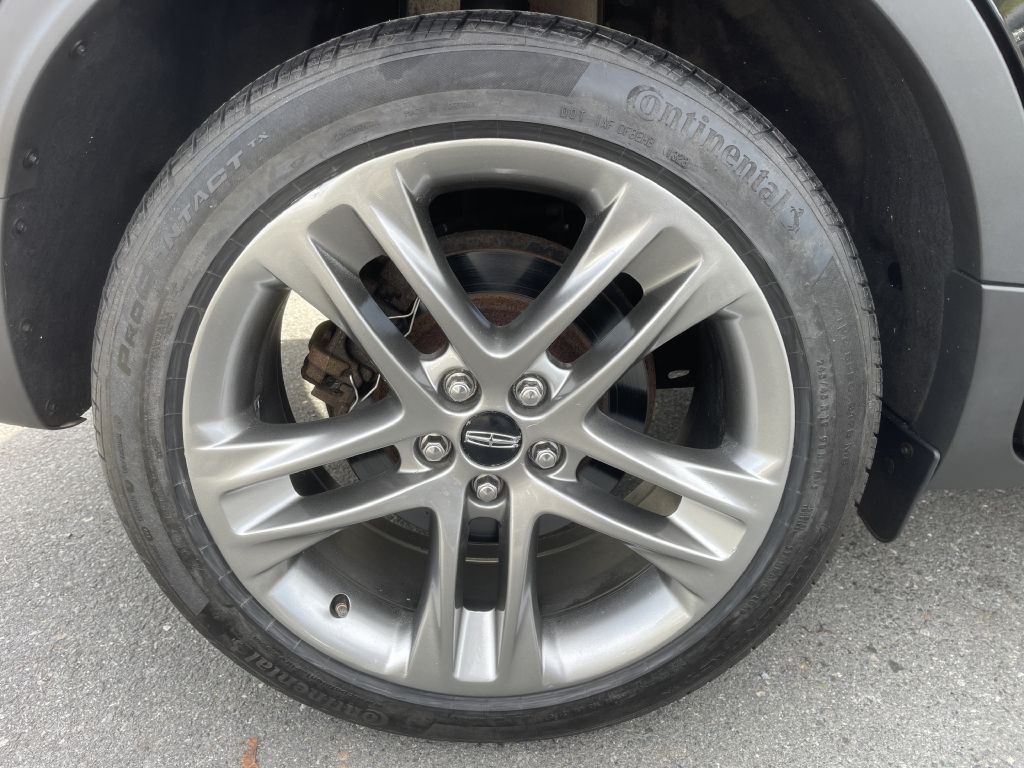 Photo 36 of this LINCOLN MKC