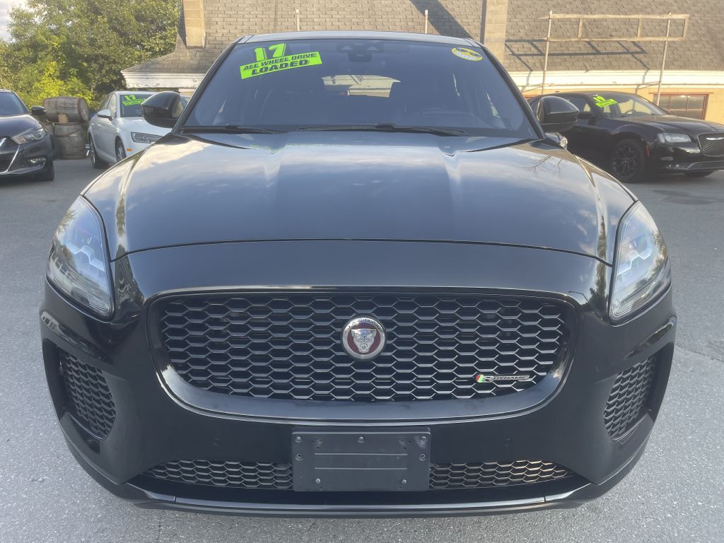 Photo 2 of this JAGUAR E-PACE