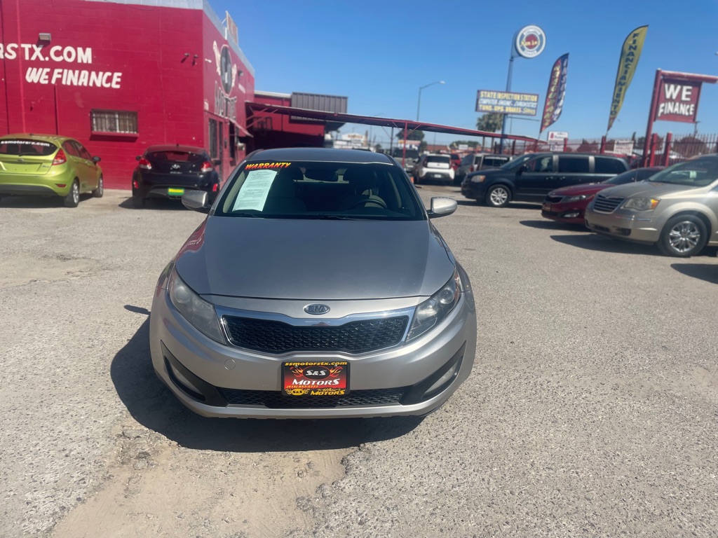 Photo 14 of this KIA OPTIMA