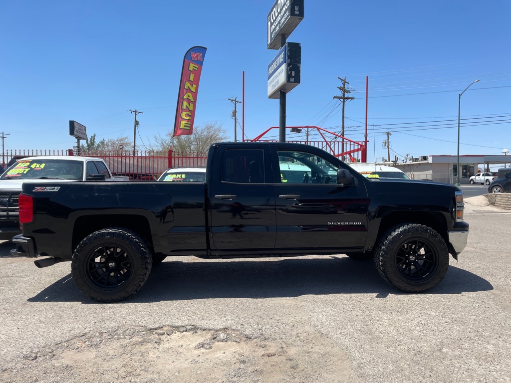 Photo 4 of this CHEVROLET SILVERADO 1500