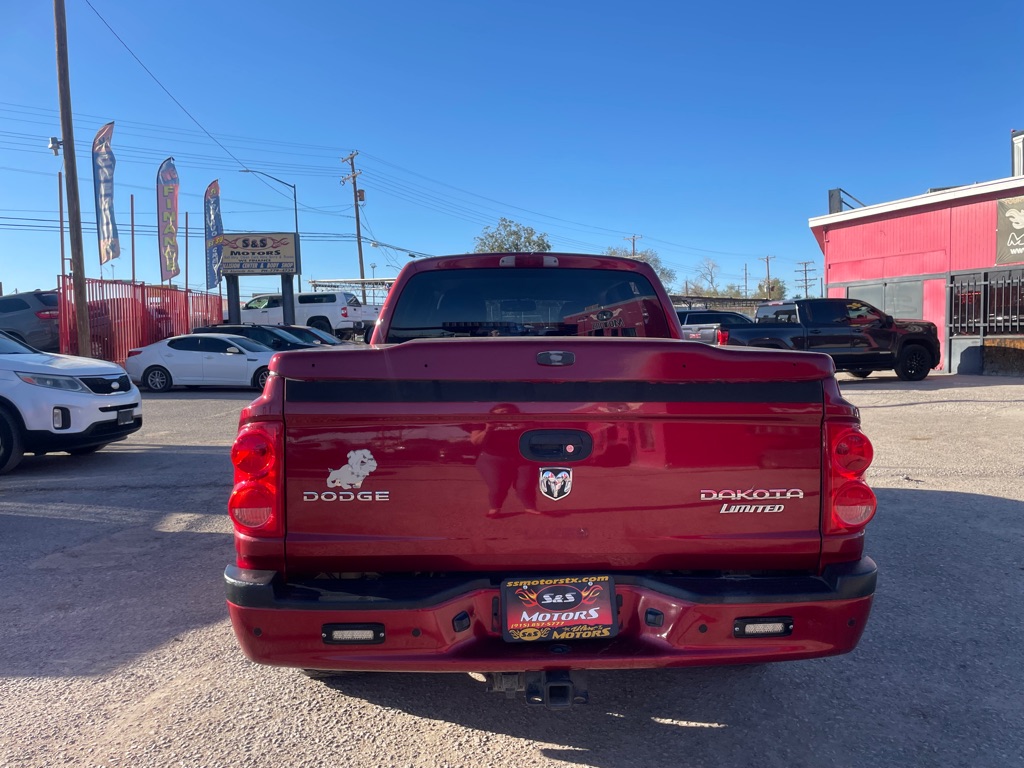 Photo 8 of this DODGE DAKOTA
