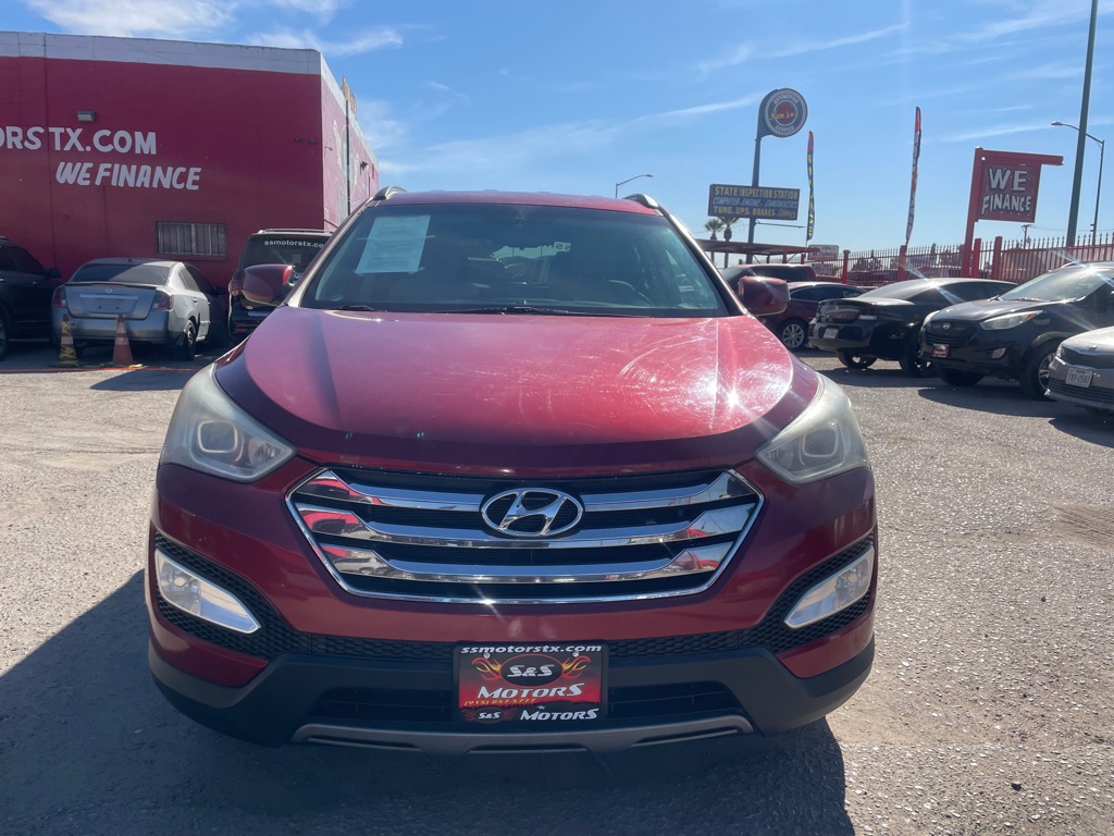 Photo 2 of this HYUNDAI SANTA FE SPORT