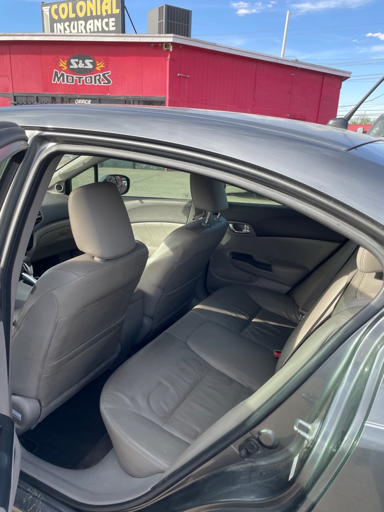 Photo 5 of this HONDA CIVIC