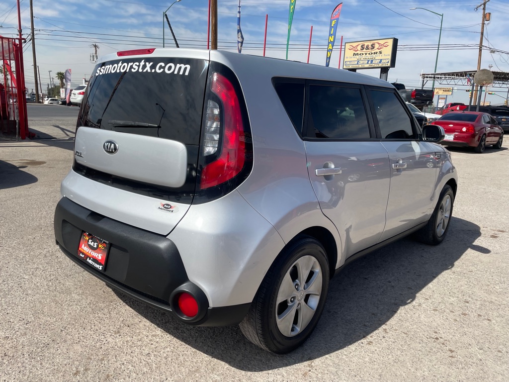 Photo 9 of this KIA SOUL