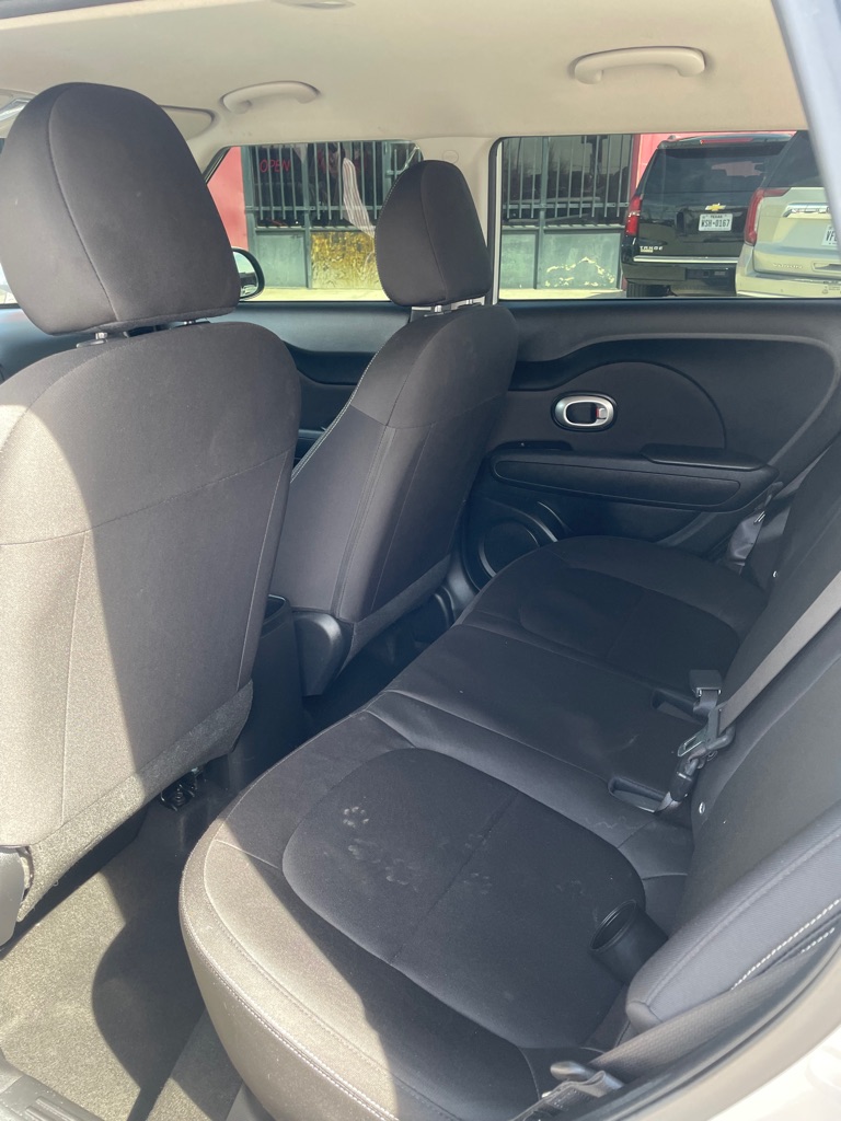 Photo 5 of this KIA SOUL
