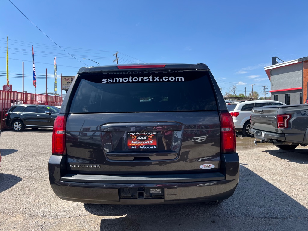 Photo 10 of this CHEVROLET SUBURBAN