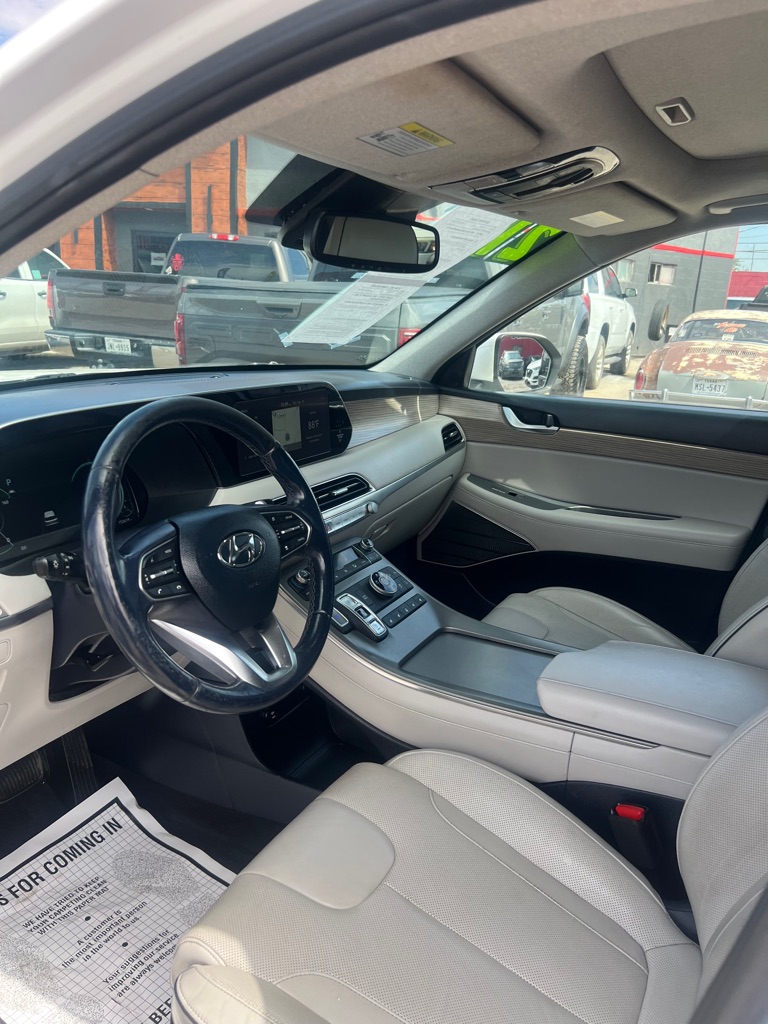 Photo 8 of this HYUNDAI PALISADE