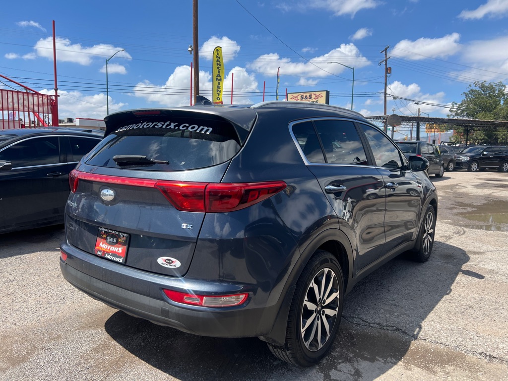 Photo 8 of this KIA SPORTAGE
