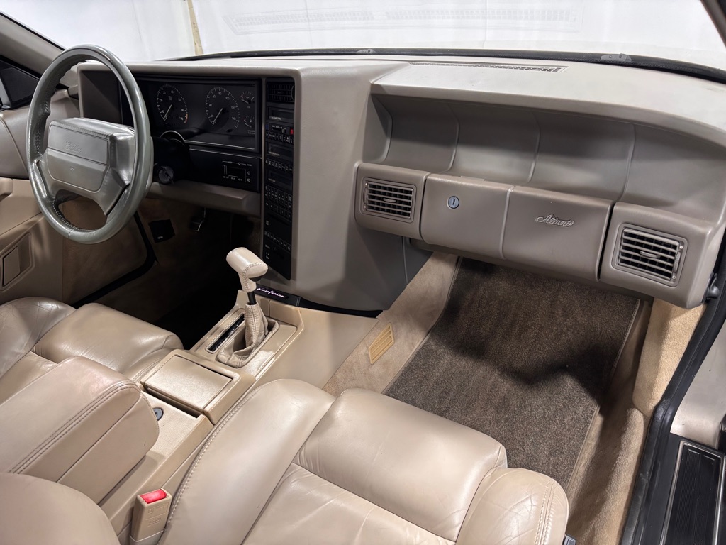 Photo 16 of this CADILLAC ALLANTE