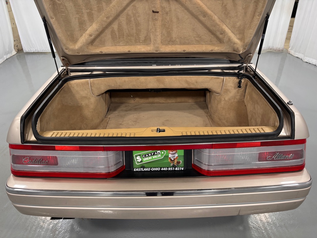 Photo 21 of this CADILLAC ALLANTE