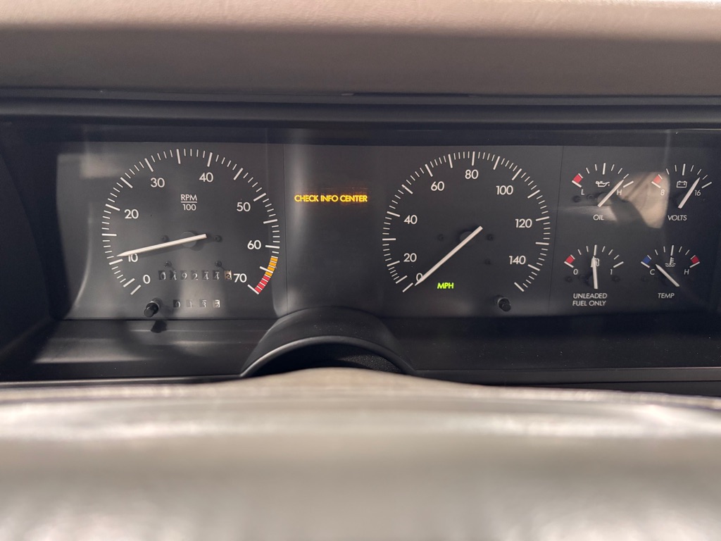 Photo 14 of this CADILLAC ALLANTE