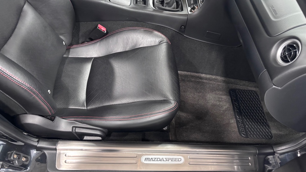 Photo 25 of this MAZDA MX-5 MIATA SPD