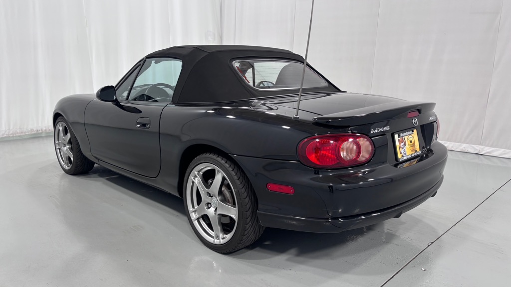 Photo 16 of this MAZDA MX-5 MIATA SPD