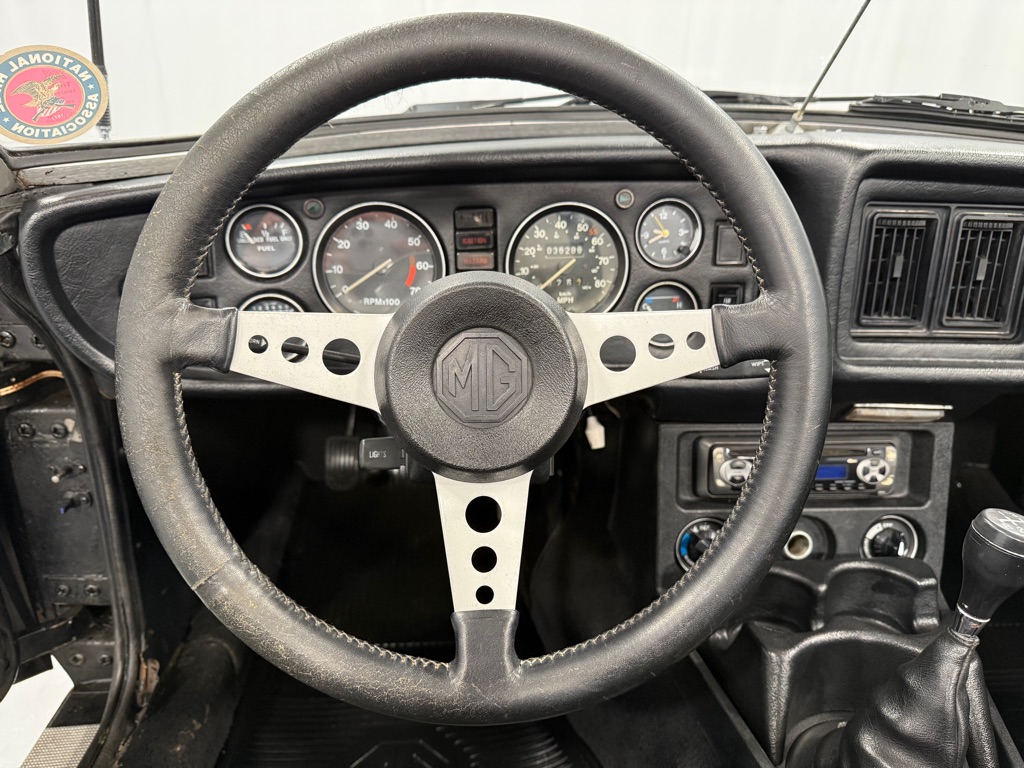 Photo 13 of this MG MGB LIMITED ED