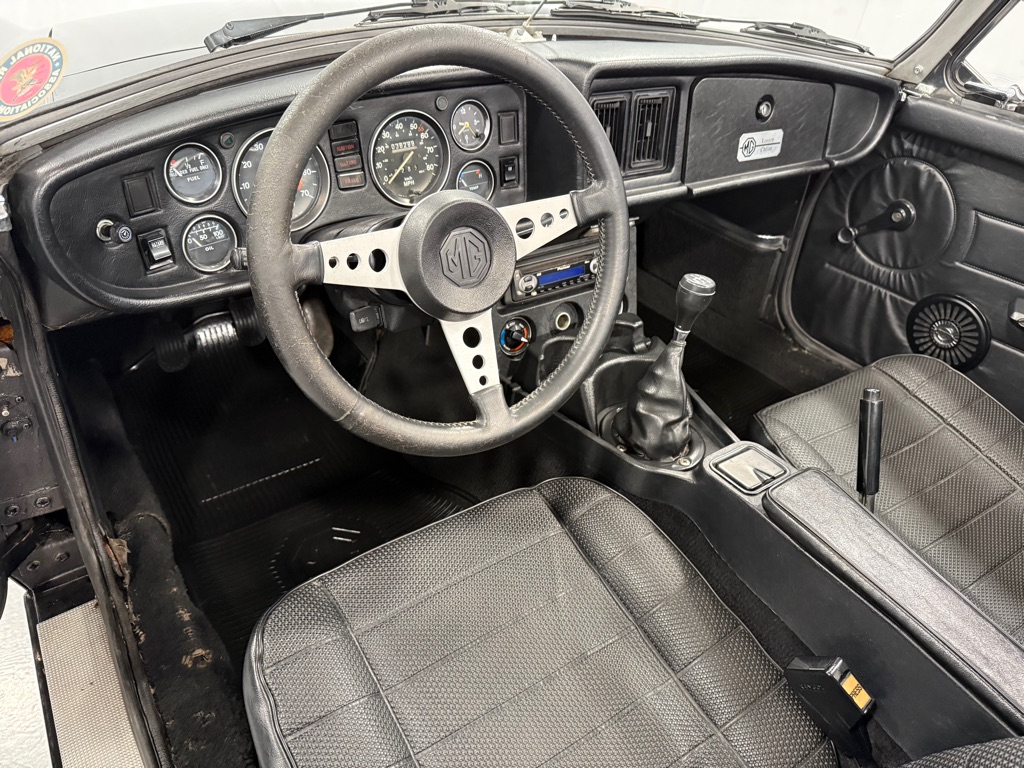 Photo 9 of this MG MGB LIMITED ED