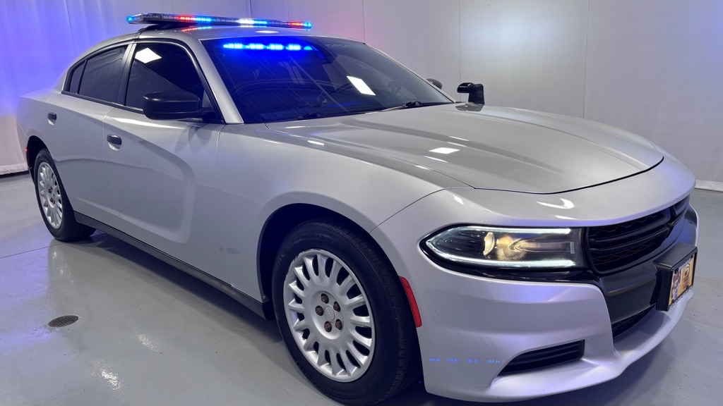 Photo 37 of this DODGE CHARGER POLICE