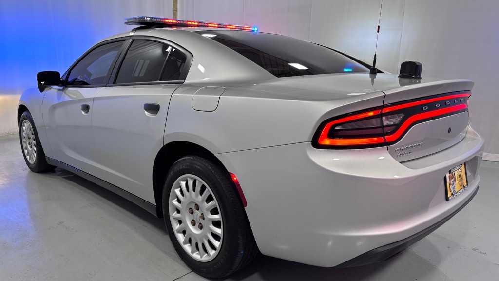 Photo 41 of this DODGE CHARGER POLICE