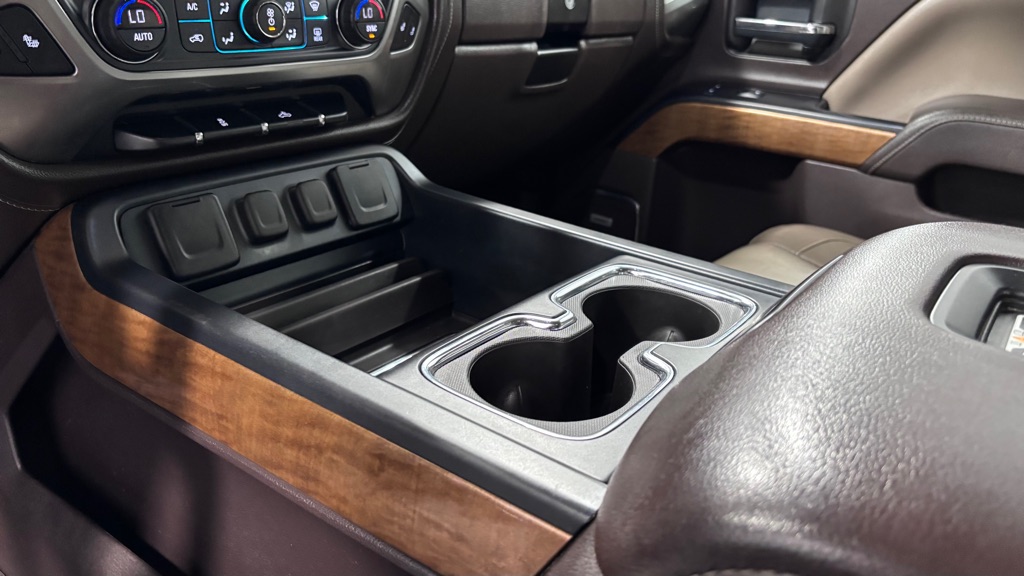 Photo 15 of this CHEVROLET SILVERADO 1500