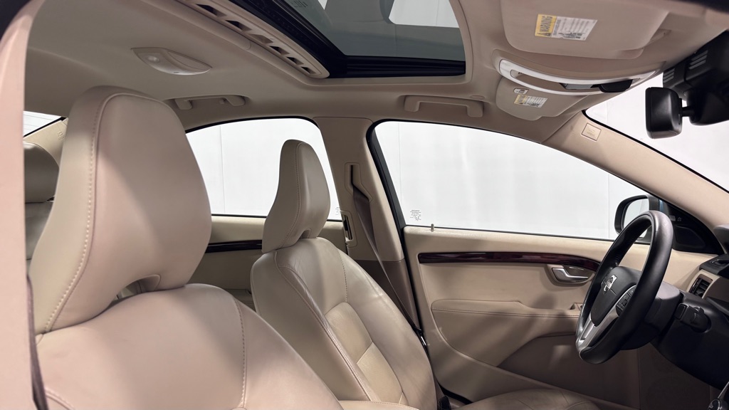 Photo 20 of this VOLVO S80 T6