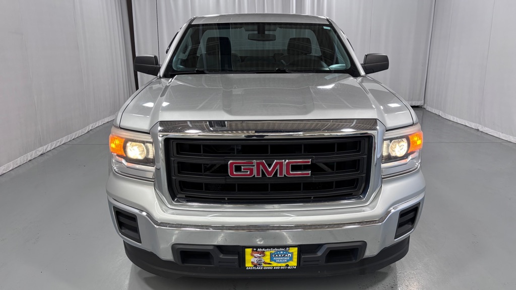 Photo 2 of this GMC SIERRA 1500