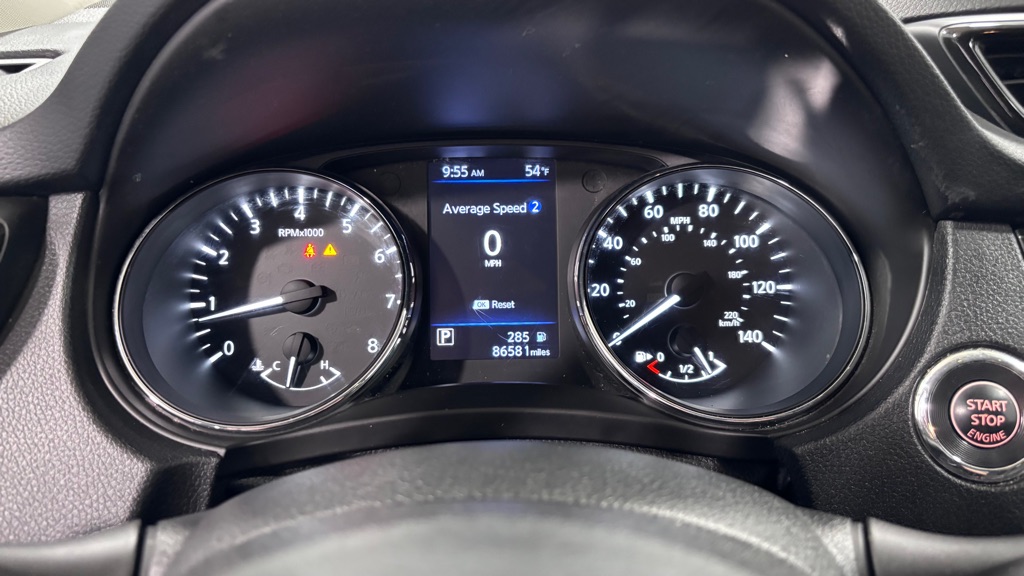Photo 14 of this NISSAN ROGUE SV