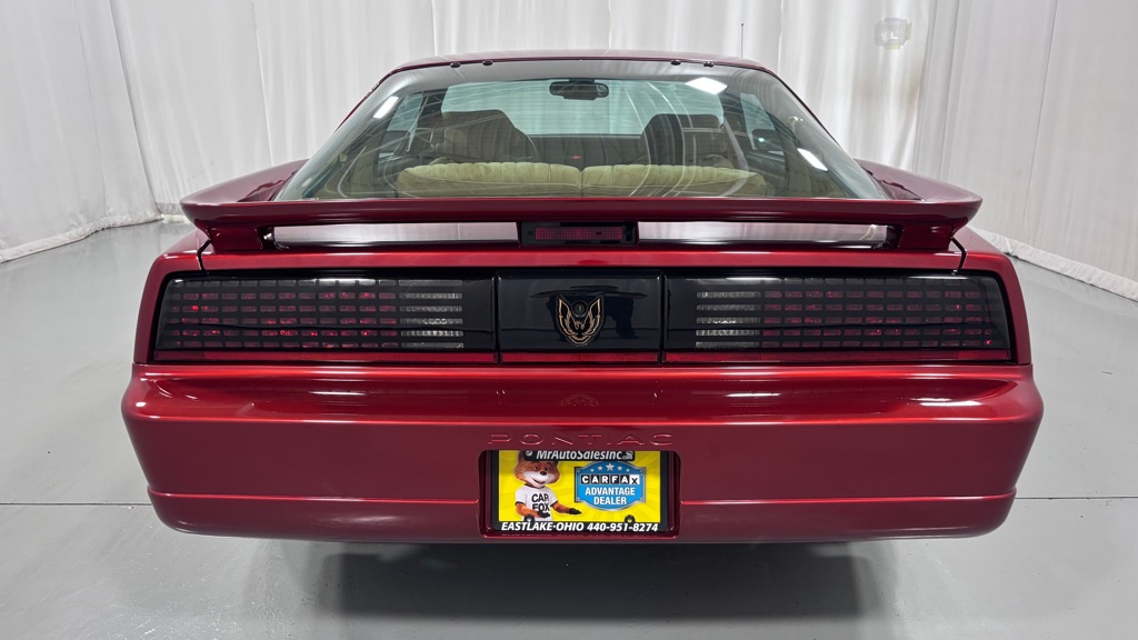 Photo 6 of this PONTIAC FIREBD TA GTA