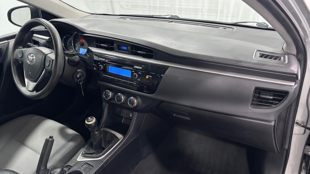 Photo 16 of this TOYOTA COROLLA L